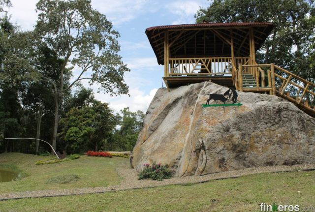 El Castillo Inn - Finca en Cachipay, Cundinamarca